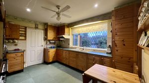 Photo 12- click for photo gallery